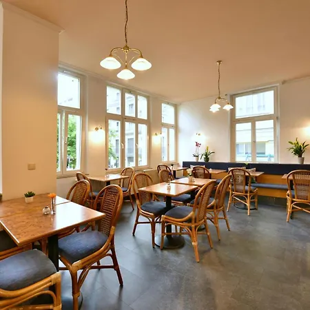 Meereseck Hotel *